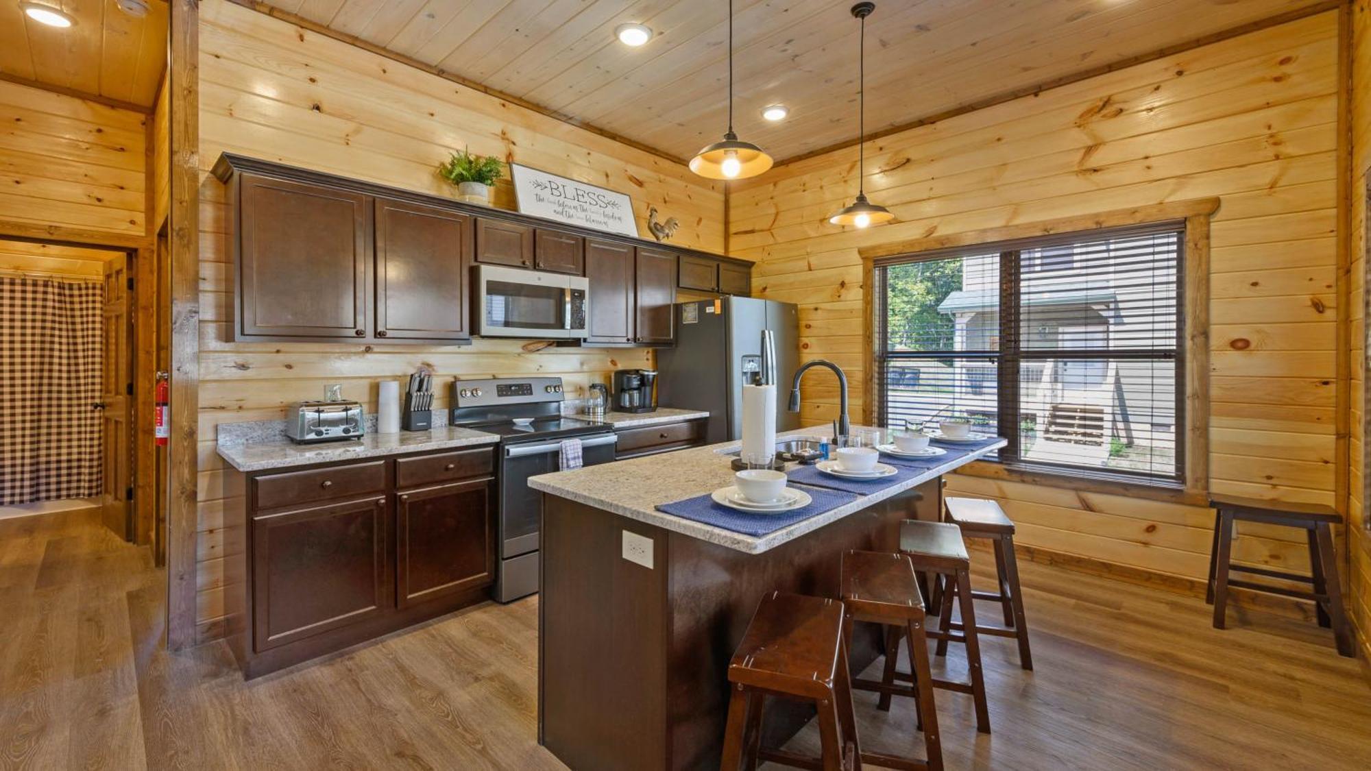Liberty Lodge - Family Getaway With Pool, Hot Tub, Arcade & Dogs Pigeon Forge Eksteriør bilde